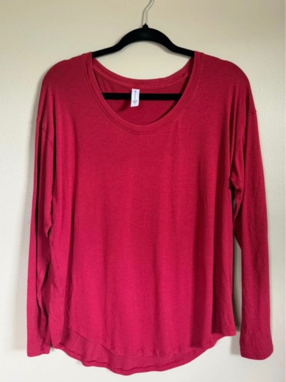 Athleta Cloudlike Stratus top